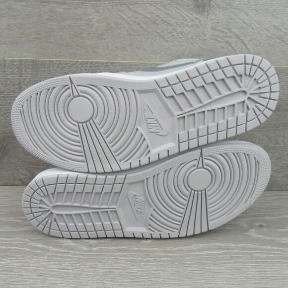 Air Jordan 1 Low OG Silver Sneakers Men's Size 10 NEW - Picture 11 of 14